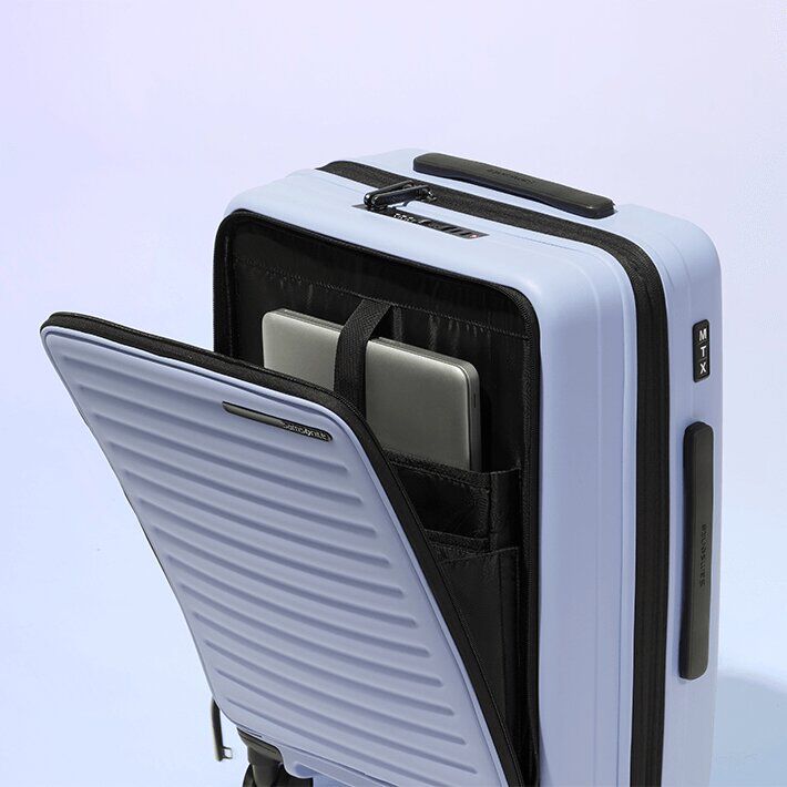 Lentolaukut etutaskulla