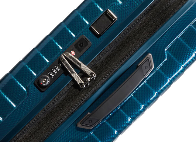 Käytännöllinen sisusta  ja laajennusosa