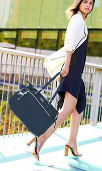 Karissa Biz Ostoslaukku  14" 19.3 L | 29 x 40.5 x 21.5 cm | 1 kg