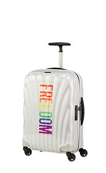 Cosmolite Nelipy&ouml;r&auml;inen matkalaukku 55cm 36 L | 55 x 40 x 20 cm | 1.7 kg