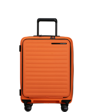 Restackd Nelipyöräinen laajennettava matkalaukku 55cm 55 x 40 x 23/26 cm | 3.1 kg