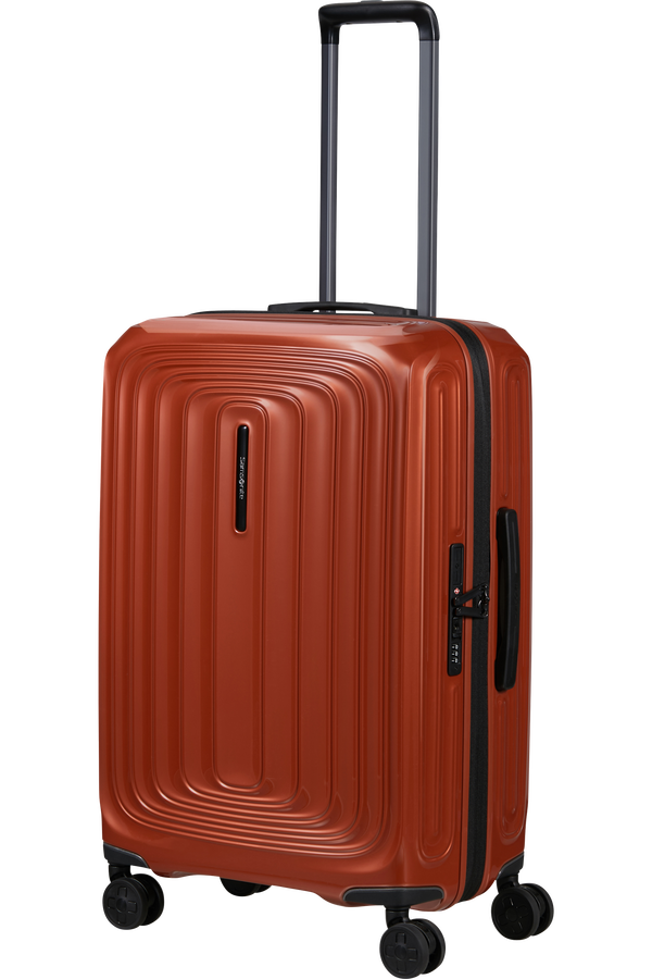 2Wander Nelipy&ouml;r&auml;inen laajennettava matkalaukku 69cm