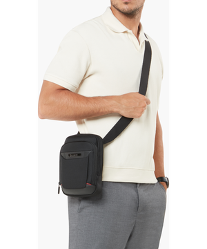 Pro-DLX 6 Olkalaukku  S 22 x 15.5 x 6 cm | 0.2 kg