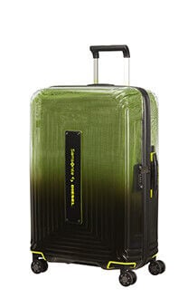 Neopulse X Diesel Nelipy&ouml;r&auml;inen matkalaukku 69cm 74 L | 69 x 46 x 27 cm | 3.49 kg