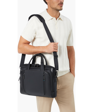 Spectrolite 4.0 tietokonelaukku 15.6" 30 x 40.5 x 6 cm | 1.3 kg