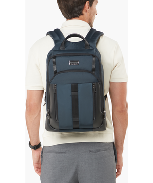 Urban-Eye Reppu 15.6" 46 x 32 x 9/24 cm | 1.2 kg Urban-Eye Reppu 15.6" 46 x 32 x 9/24 cm | 1.2 kg