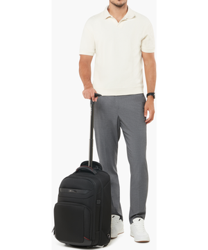 Pro-DLX 6 Pyörällinen tietokonelaukku 17.3" 50 x 34 x 20 cm | 2.7 kg