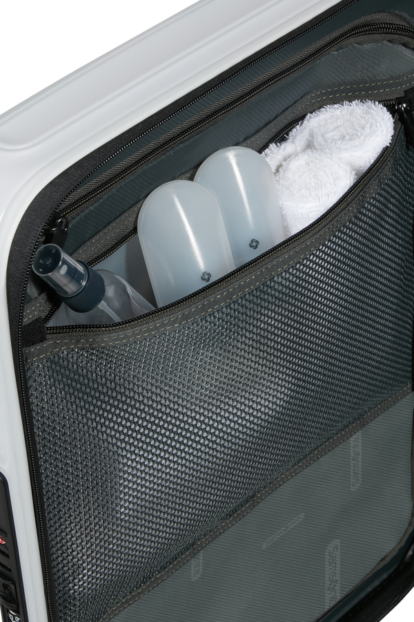 2Wander Nelipy&ouml;r&auml;inen laajennettava matkalaukku 55cm