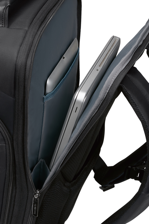 Samsonite Spectrolite 4.0 Underseat Backpack M  Black Samsonite Spectrolite 4.0 Underseat Backpack M  Black