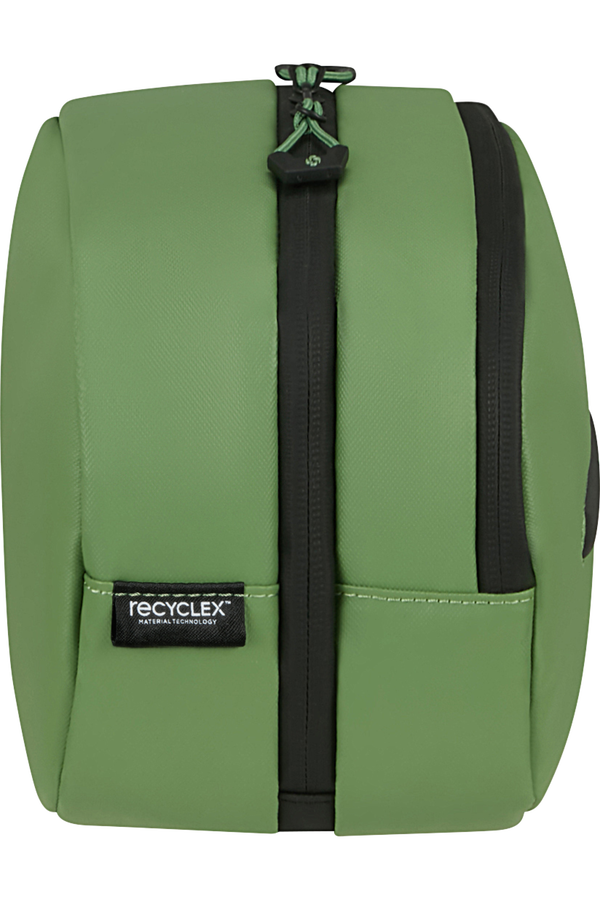 Samsonite Ecodiver Toilet Kit  Stone Green Samsonite Ecodiver Toilet Kit  Stone Green