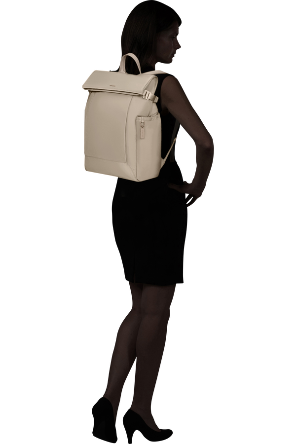 Essentis Reppu 15.6"