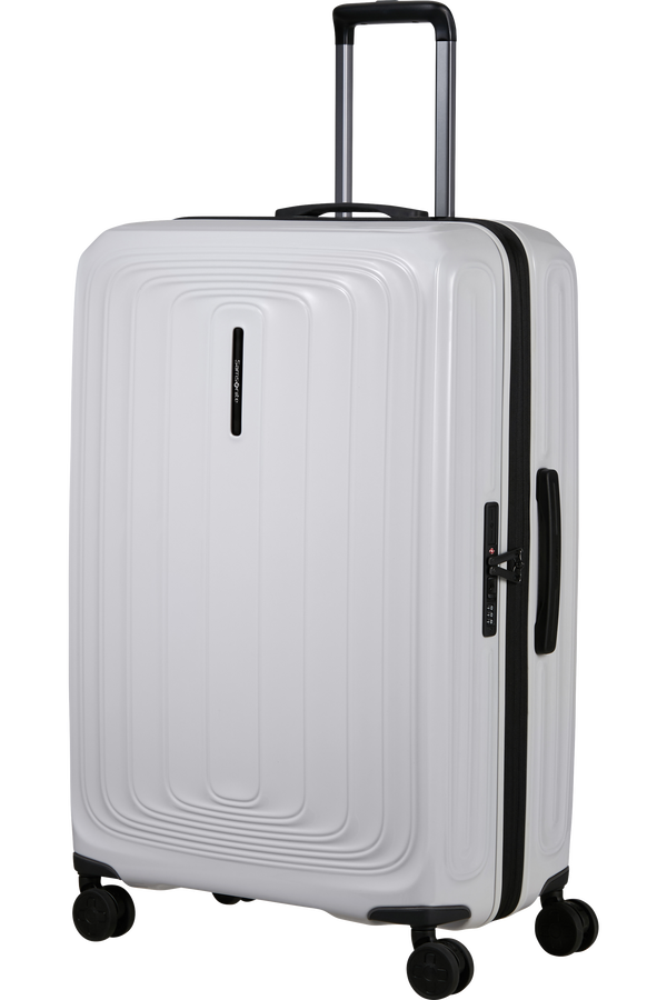 2Wander Nelipy&ouml;r&auml;inen laajennettava matkalaukku 81cm